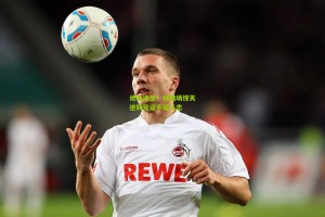 绝境逢生！绿茵场惊天逆转见证不屈斗志